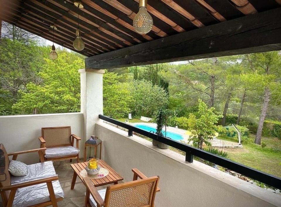 Villa Avec Piscine Au Calme Seillans Ngoại thất bức ảnh
